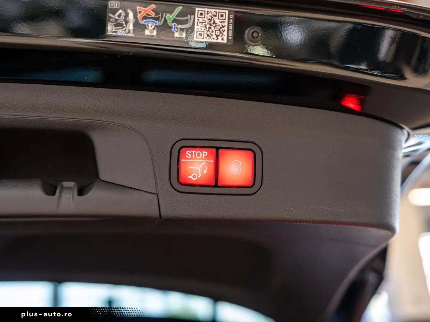 MERCEDES-BENZ GLE 400 e 4M AMG Sport Premium  NIGHT PANO HUD