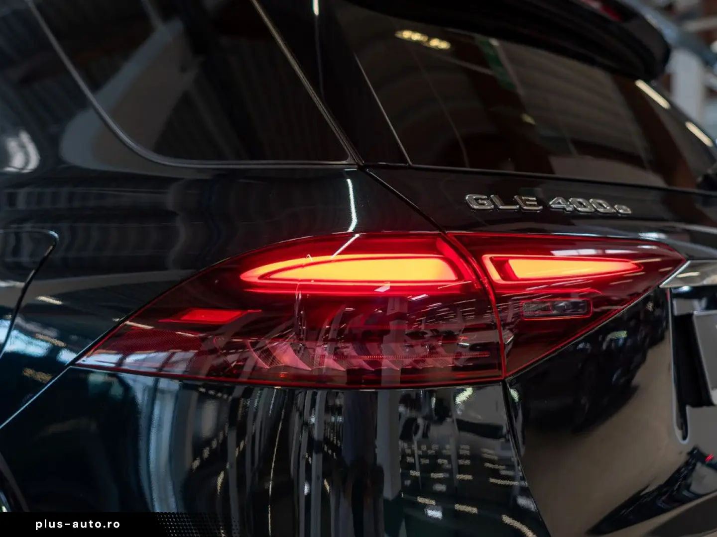 MERCEDES-BENZ GLE 400 e 4M AMG Sport Premium  NIGHT PANO HUD