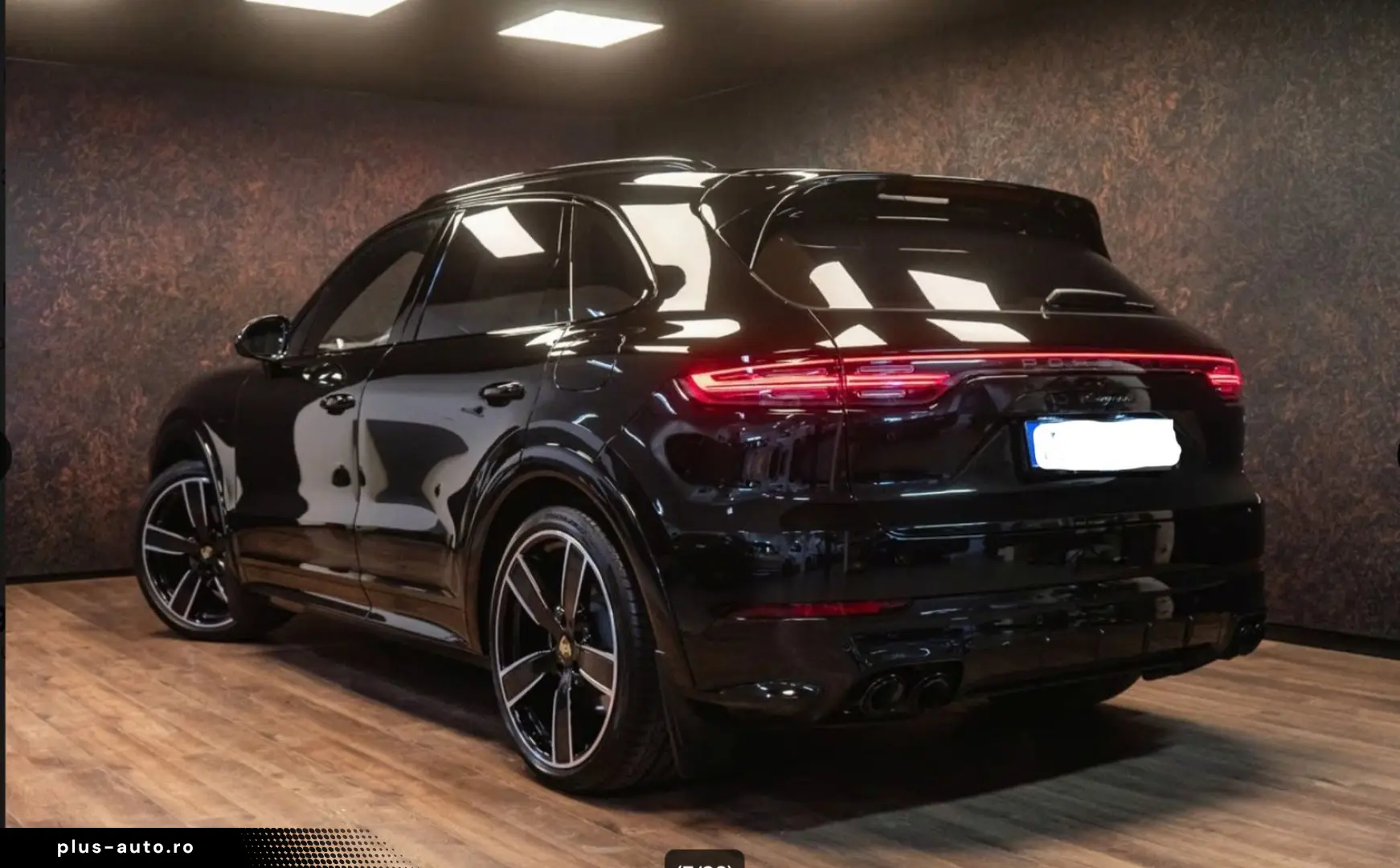 PORSCHE Cayenne E-Hybrid Platinum Edition AHK Panorama