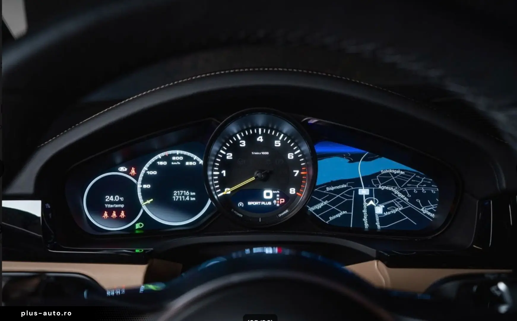 PORSCHE Cayenne E-Hybrid Platinum Edition AHK Panorama