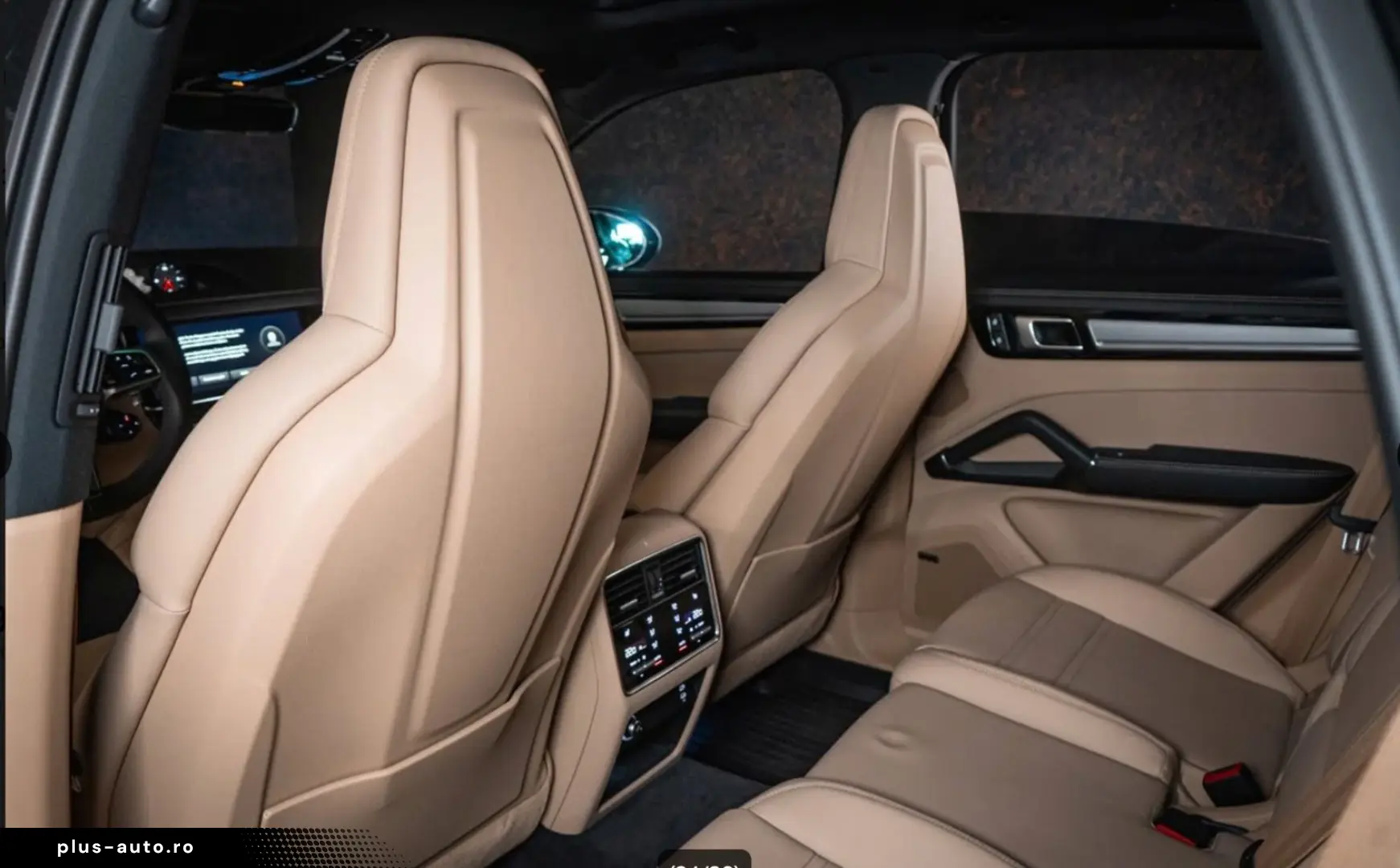PORSCHE Cayenne E-Hybrid Platinum Edition AHK Panorama