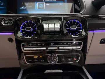 Mercedes-Benz G 800 Brabus
