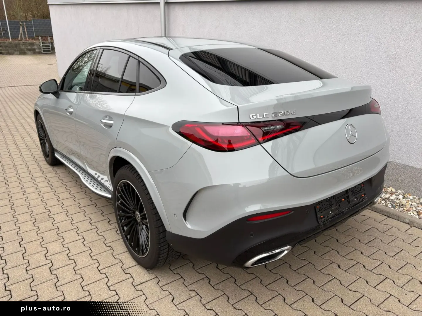 MERCEDES-BENZ GLC 220 d 4M Coupé  AMG Line  Panorama Alu 20