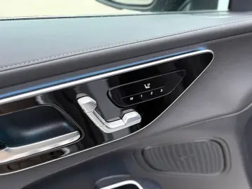 MERCEDES-BENZ GLC 220 d 4M Coupé  AMG Line  Panorama