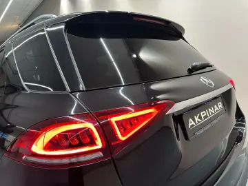 MERCEDES-BENZ GLE63 S AMG 4Matic    1.HAND MEMORY PANO 360
