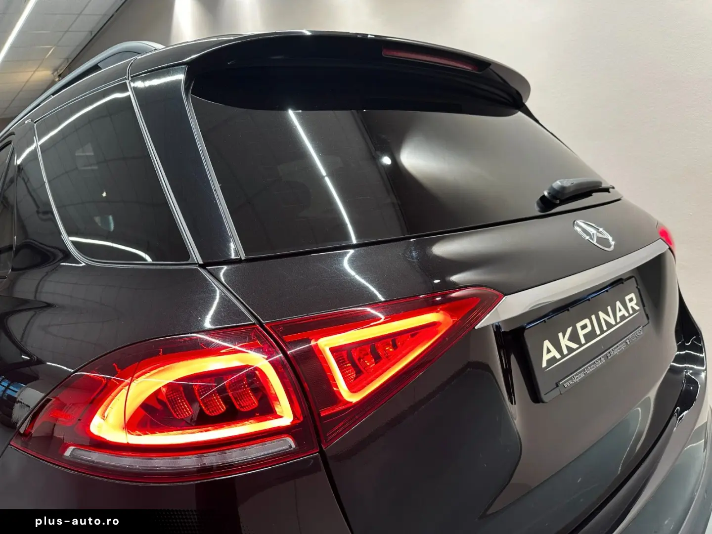 MERCEDES-BENZ GLE63 S AMG 4Matic    1.HAND MEMORY PANO 360