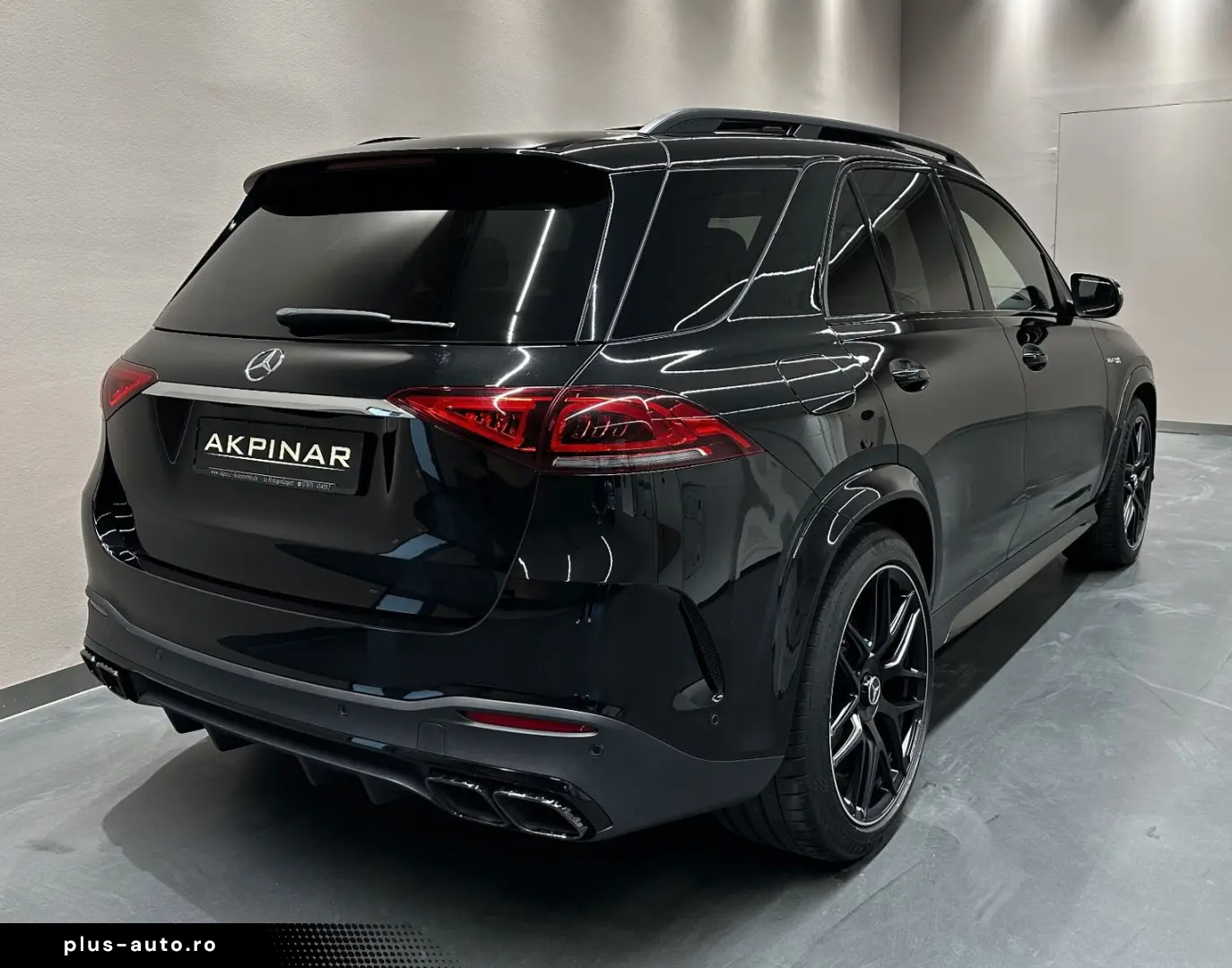 MERCEDES-BENZ GLE63 S AMG 4Matic    1.HAND MEMORY PANO 360