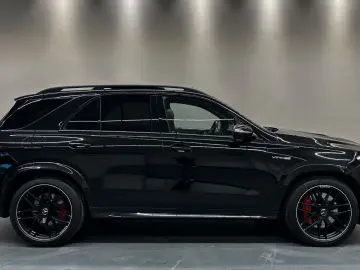 MERCEDES-BENZ GLE63 S AMG 4Matic    1.HAND MEMORY PANO 360