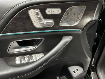 MERCEDES-BENZ GLE63 S AMG 4Matic    1.HAND MEMORY PANO 360