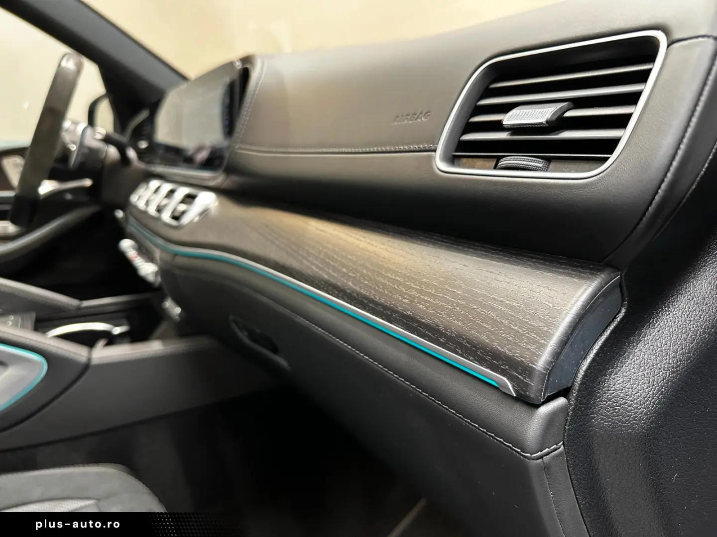 MERCEDES-BENZ GLE63 S AMG 4Matic    1.HAND MEMORY PANO 360