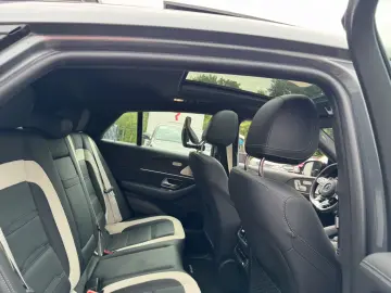 MERCEDES-BENZ GLE 63 S Coupe AMG 4M  Keramik Pano Ab…