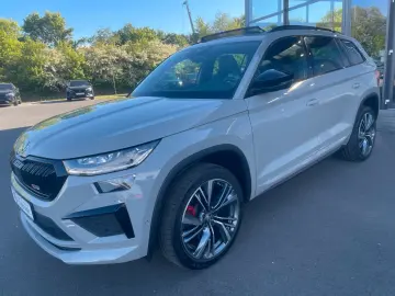 SKODA Kodiaq 2 0TSi RS 4x4 Pano AHK 360 Canton