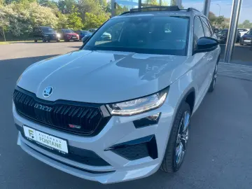 SKODA Kodiaq 2 0TSi RS 4x4 Pano AHK 360 Canton