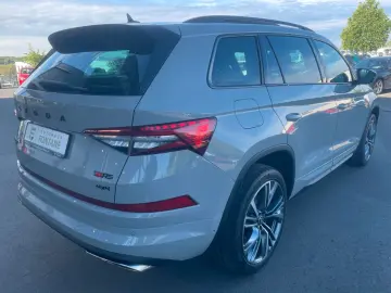 SKODA Kodiaq 2 0TSi RS 4x4 Pano AHK 360 Canton