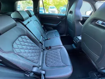 SKODA Kodiaq 2 0TSi RS 4x4 Pano AHK 360 Canton