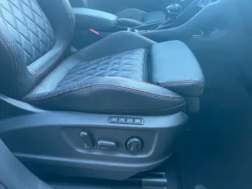 SKODA Kodiaq 2 0TSi RS 4x4 Pano AHK 360 Canton