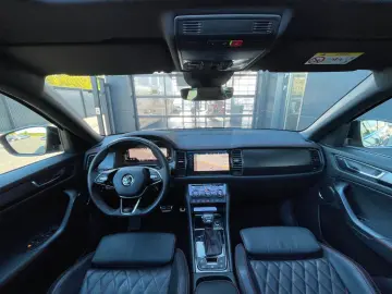 SKODA Kodiaq 2 0TSi RS 4x4 Pano AHK 360 Canton