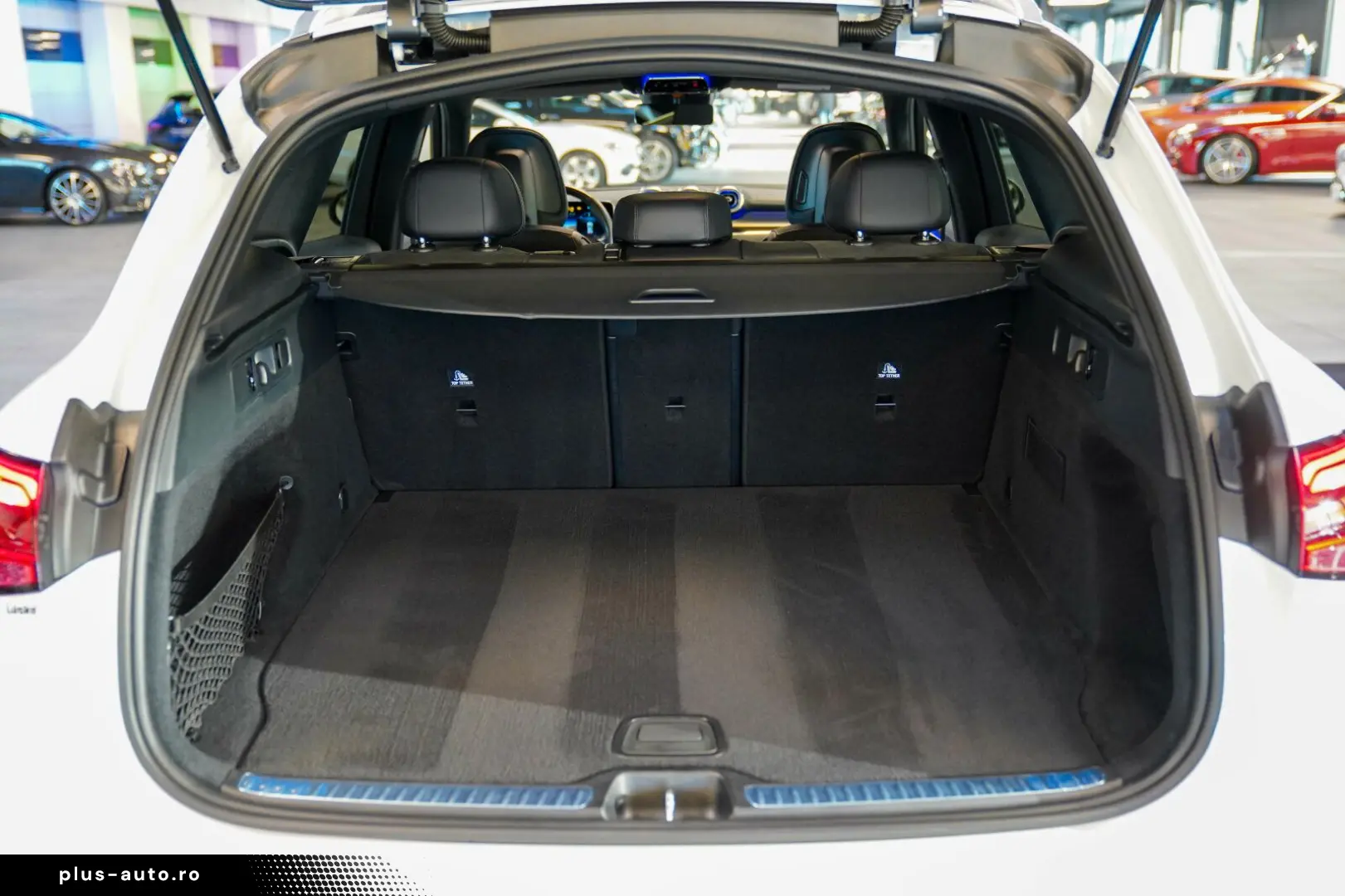 MERCEDES-BENZ GLC 220 d 4M AMG Line Pano Standheizung Burm