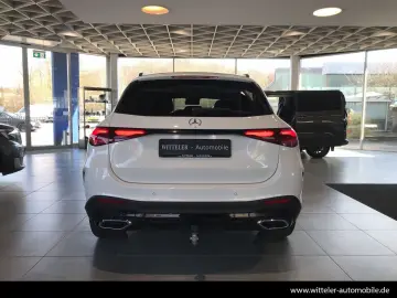 MERCEDES-BENZ GLC 300d 4M AMG Line AHK STHZ PANO Mem Night