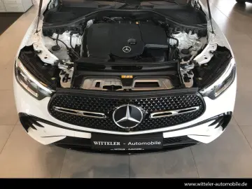 MERCEDES-BENZ GLC 300d 4M AMG Line AHK STHZ PANO Mem Night