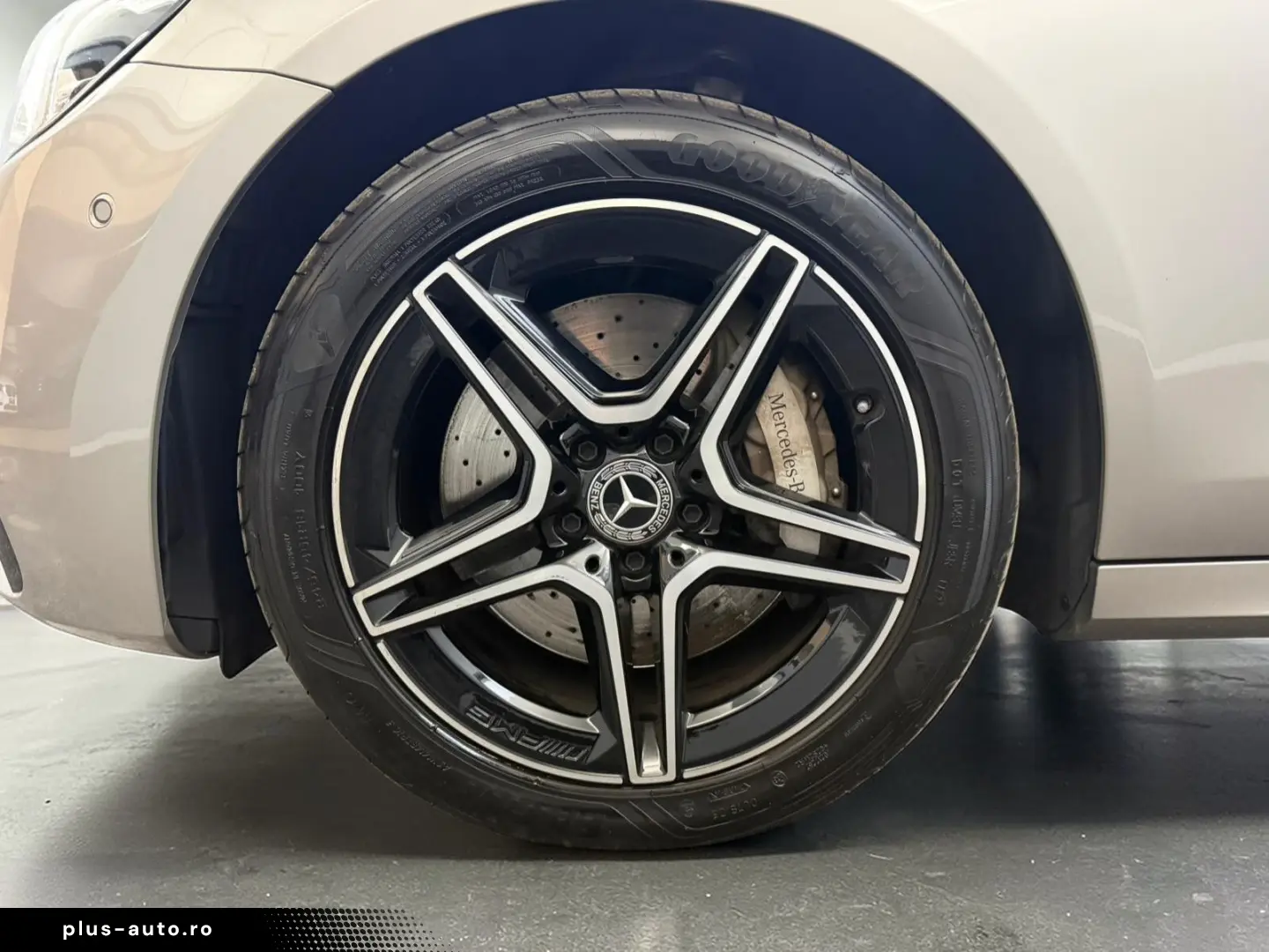 MERCEDES-BENZ E 450 4M AMG LINE Airmatic
