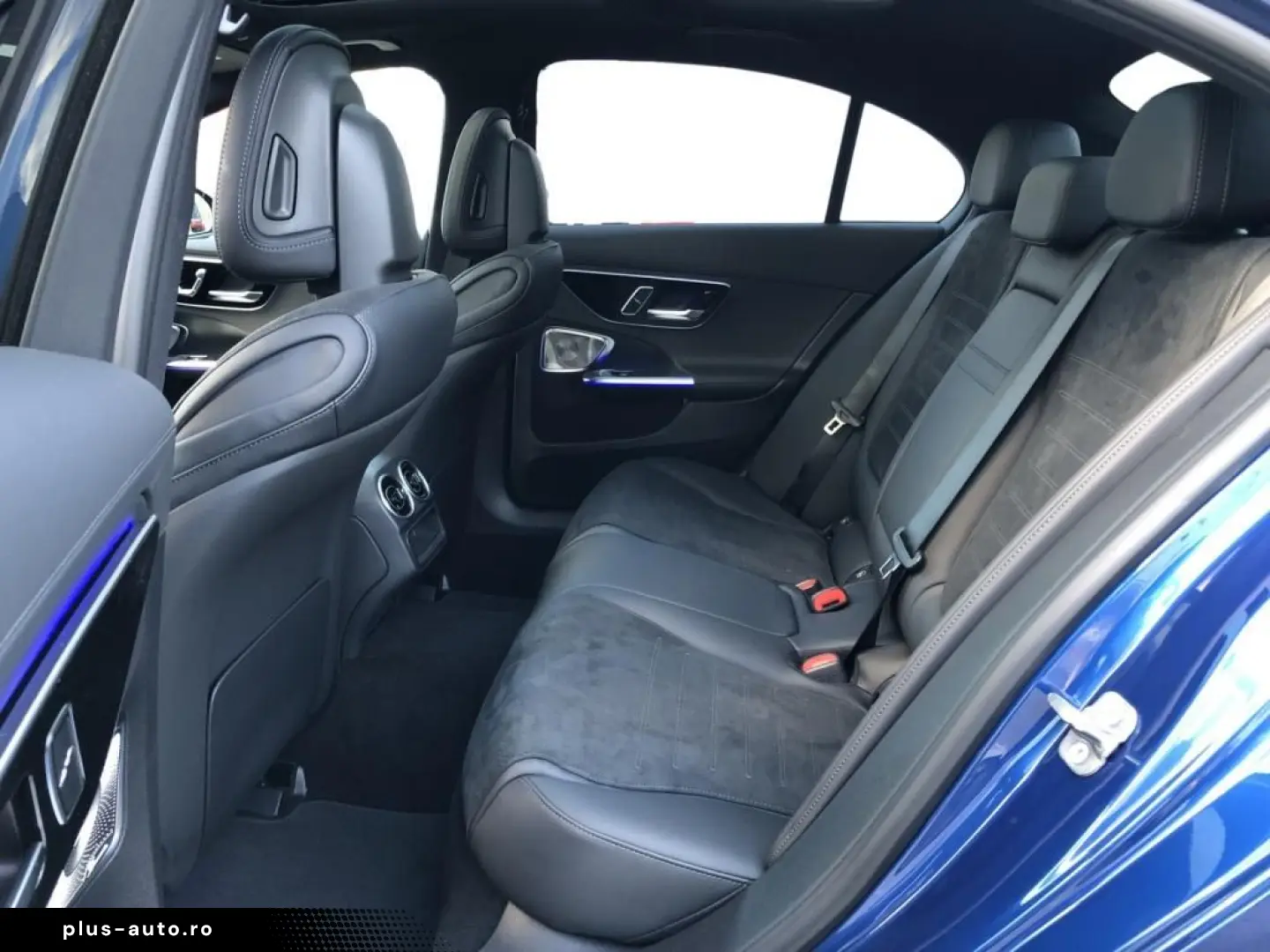 MERCEDES-BENZ C300 d AMG MBUX Burm Night Fahrassist AHK Pano