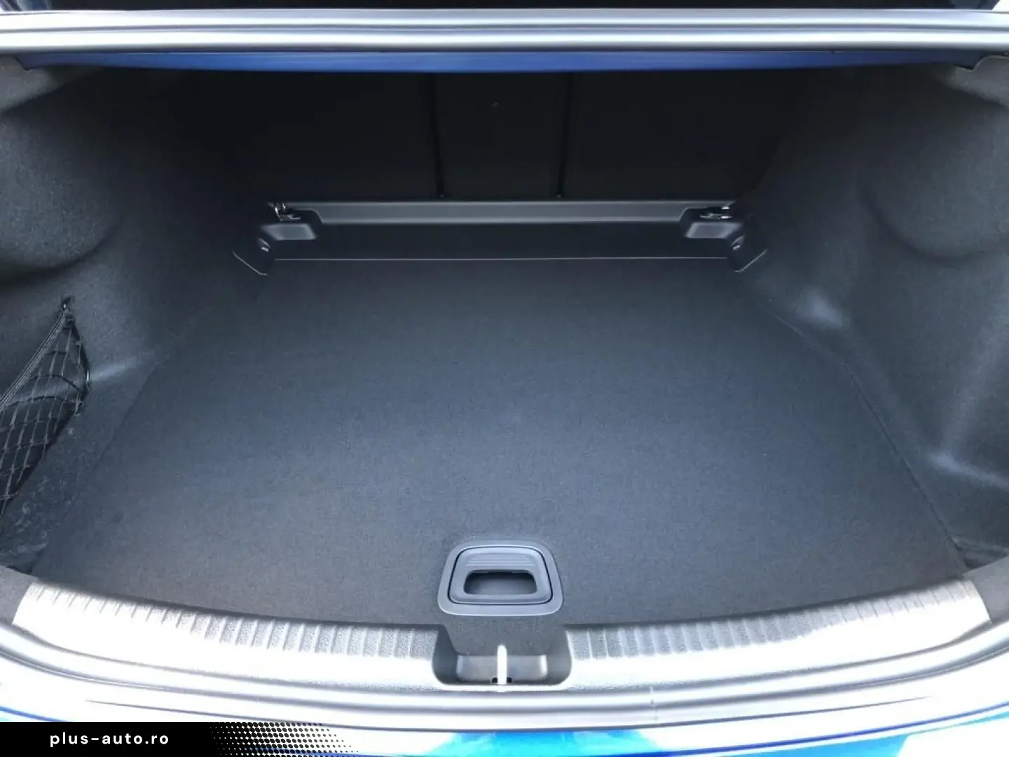 MERCEDES-BENZ C300 d AMG MBUX Burm Night Fahrassist AHK Pano