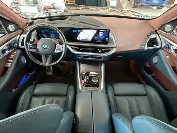 BMW XM 4.4  Bowers Wilkens  AHK  Multifunkt.sitze