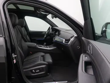 BMW X5 xD40d M Sport Laser HUD DAB AHK Panorama Komf