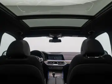 BMW X5 xD40d M Sport Laser HUD DAB AHK Panorama Komf