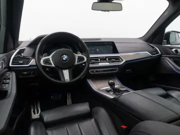 BMW X5 xD40d M Sport Laser HUD DAB AHK Panorama Komf
