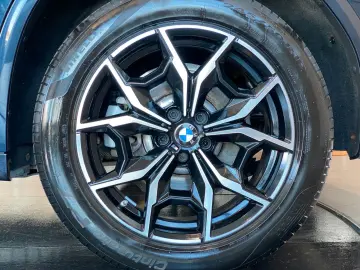 BMW X3 20d xDrive M-Sport CockpitProf Pano ACC AHK
