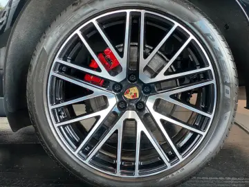 PORSCHE Macan S 18-Wege SurrView PCM PASM PDLS  ACC AHK