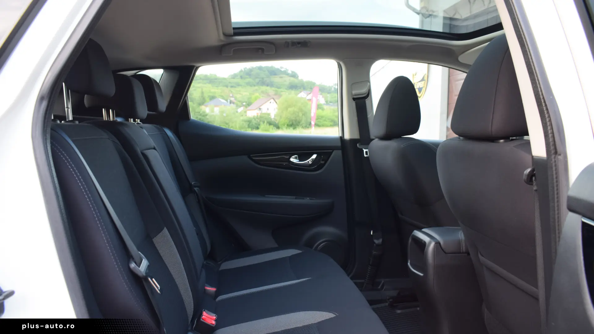 Nissan Qashqai 1.3 Benzina Automat 2020