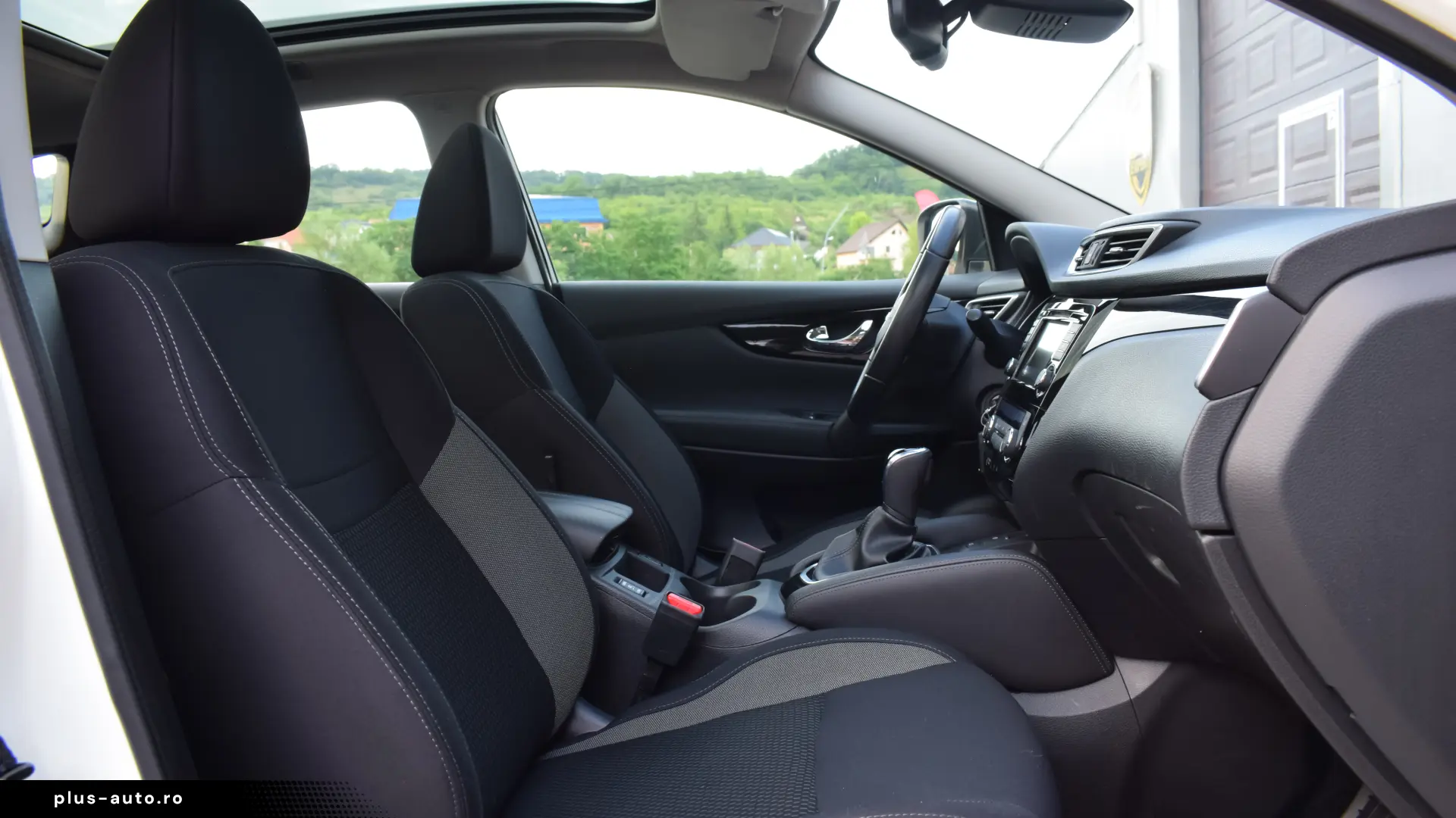 Nissan Qashqai 1.3 Benzina Automat 2020