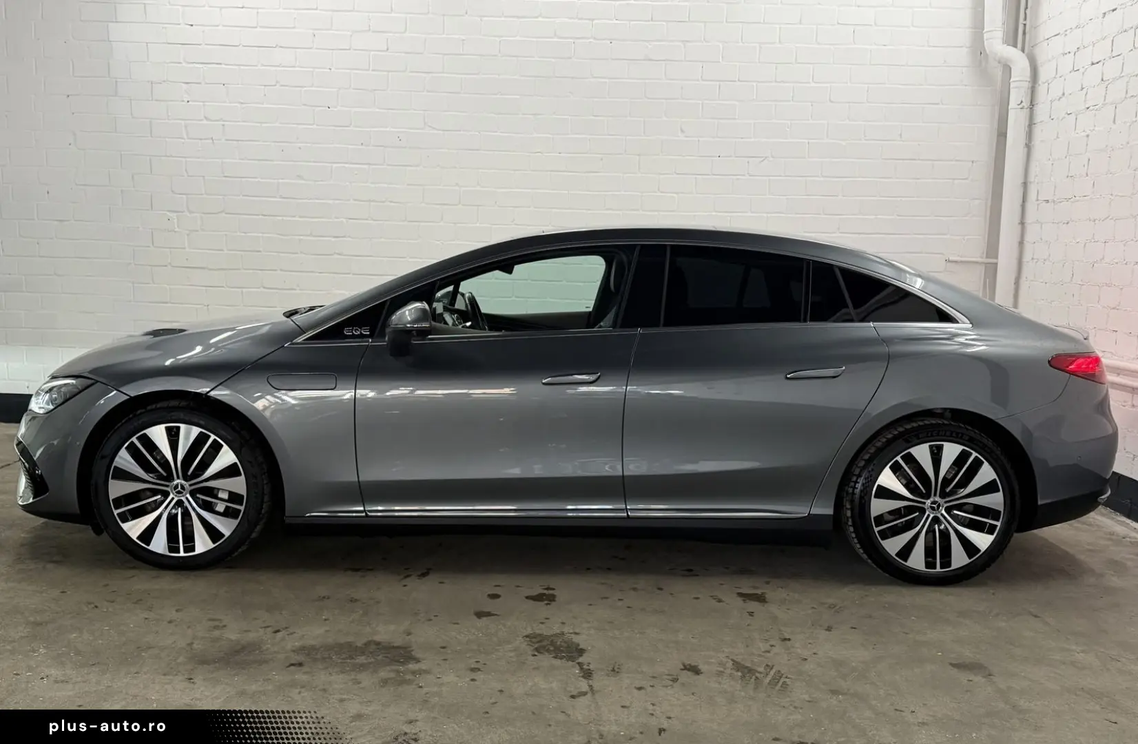 MERCEDES-BENZ EQE 350   Electric Art   Distronic    PANO