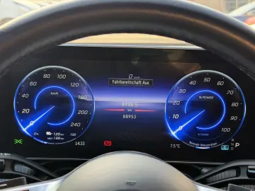 MERCEDES-BENZ EQE 350   Electric Art   Distronic    PANO