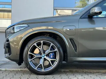 BMW X5 45e xD ACC M SPORT PANO H K MASSAGE BELÜFT 21