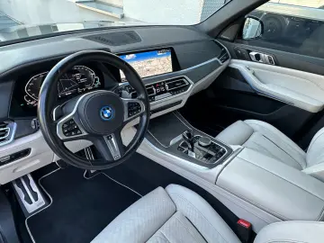 BMW X5 45e xD ACC M SPORT PANO H K MASSAGE BELÜFT 21