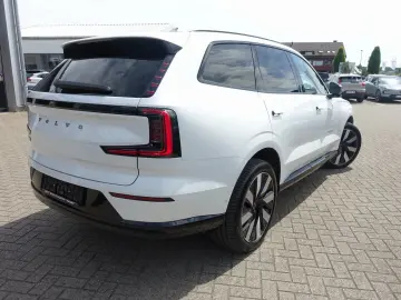 VOLVO EX90 Executive Edition Twin Motor Pano 360  AHK