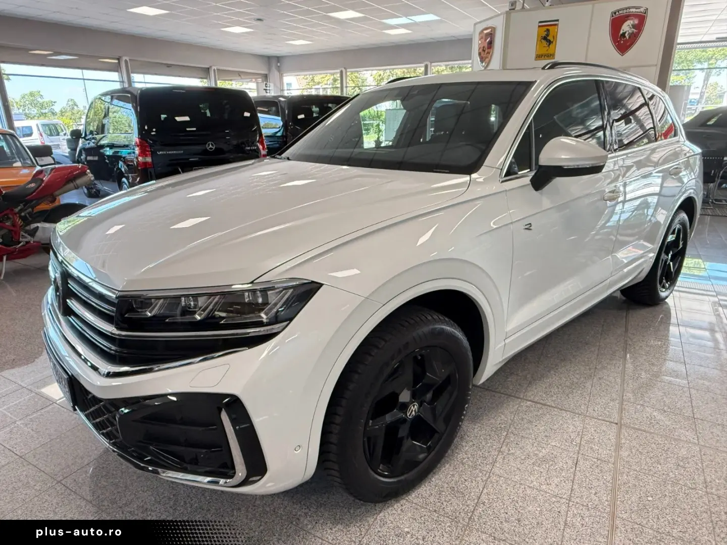 VW TOUAREG 3.0 V6 TDI R-LINE PANO MATRIX 19