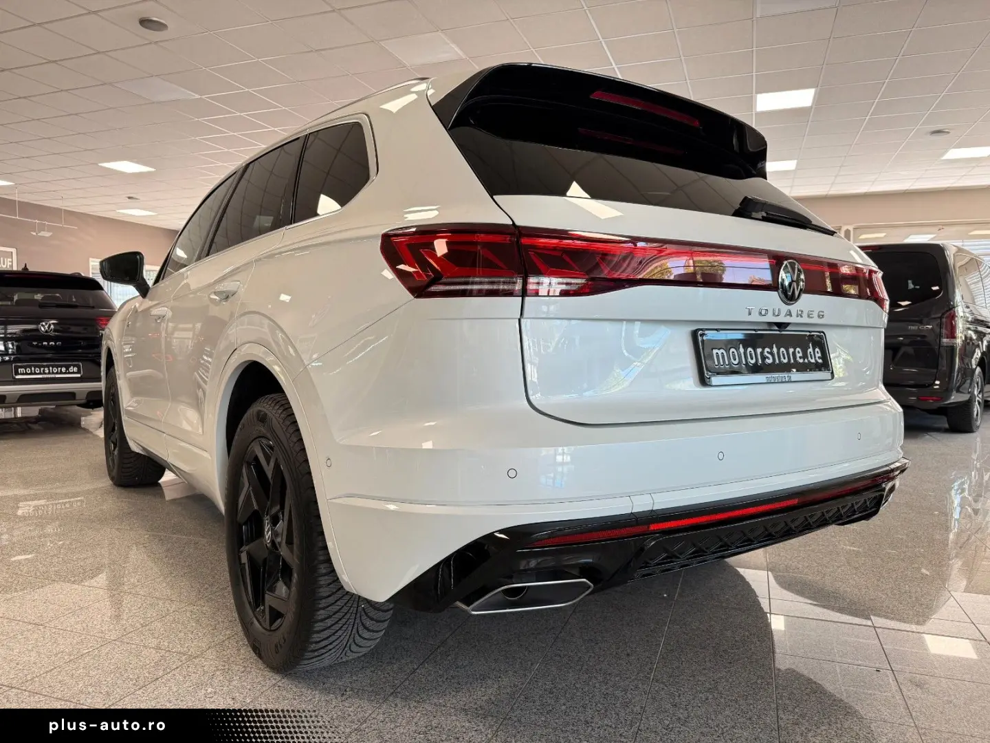VW TOUAREG 3.0 V6 TDI R-LINE PANO MATRIX 19