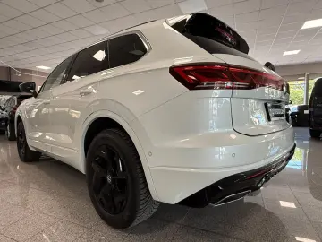 VW TOUAREG 3.0 V6 TDI R-LINE PANO MATRIX 19