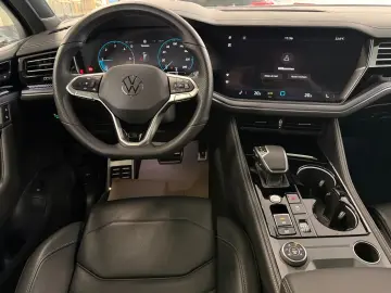 VW TOUAREG 3.0 V6 TDI R-LINE PANO MATRIX 19