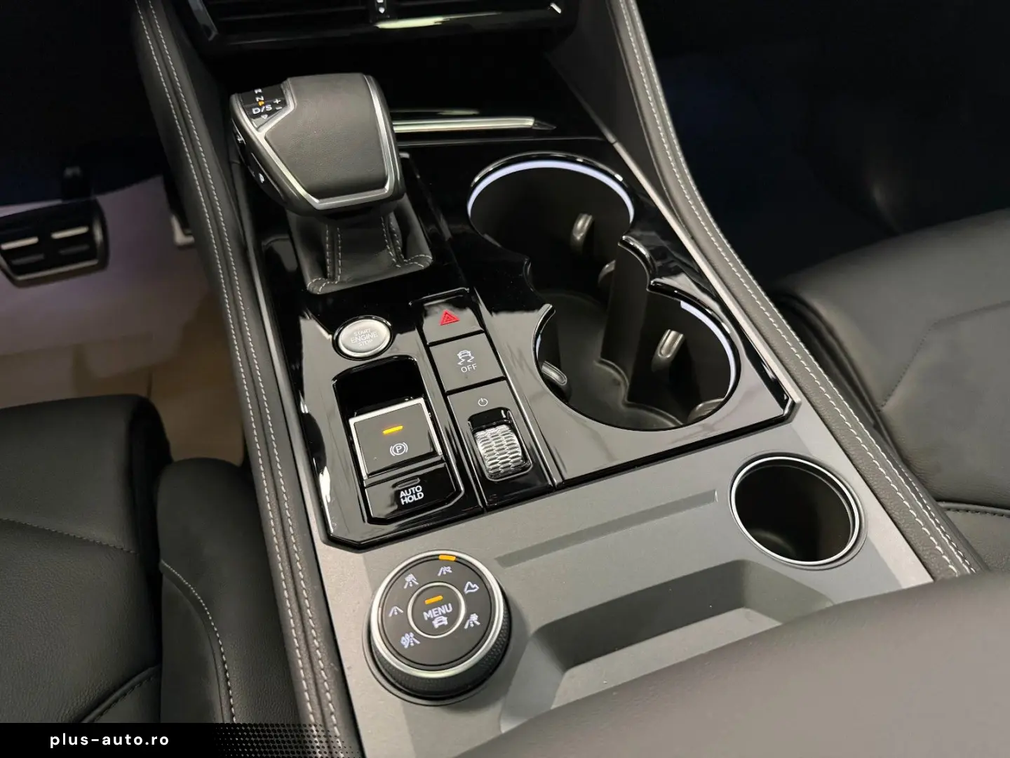 VW TOUAREG 3.0 V6 TDI R-LINE PANO MATRIX 19