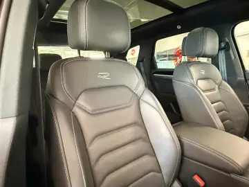 VW TOUAREG 3.0 V6 TDI R-LINE PANO MATRIX 19