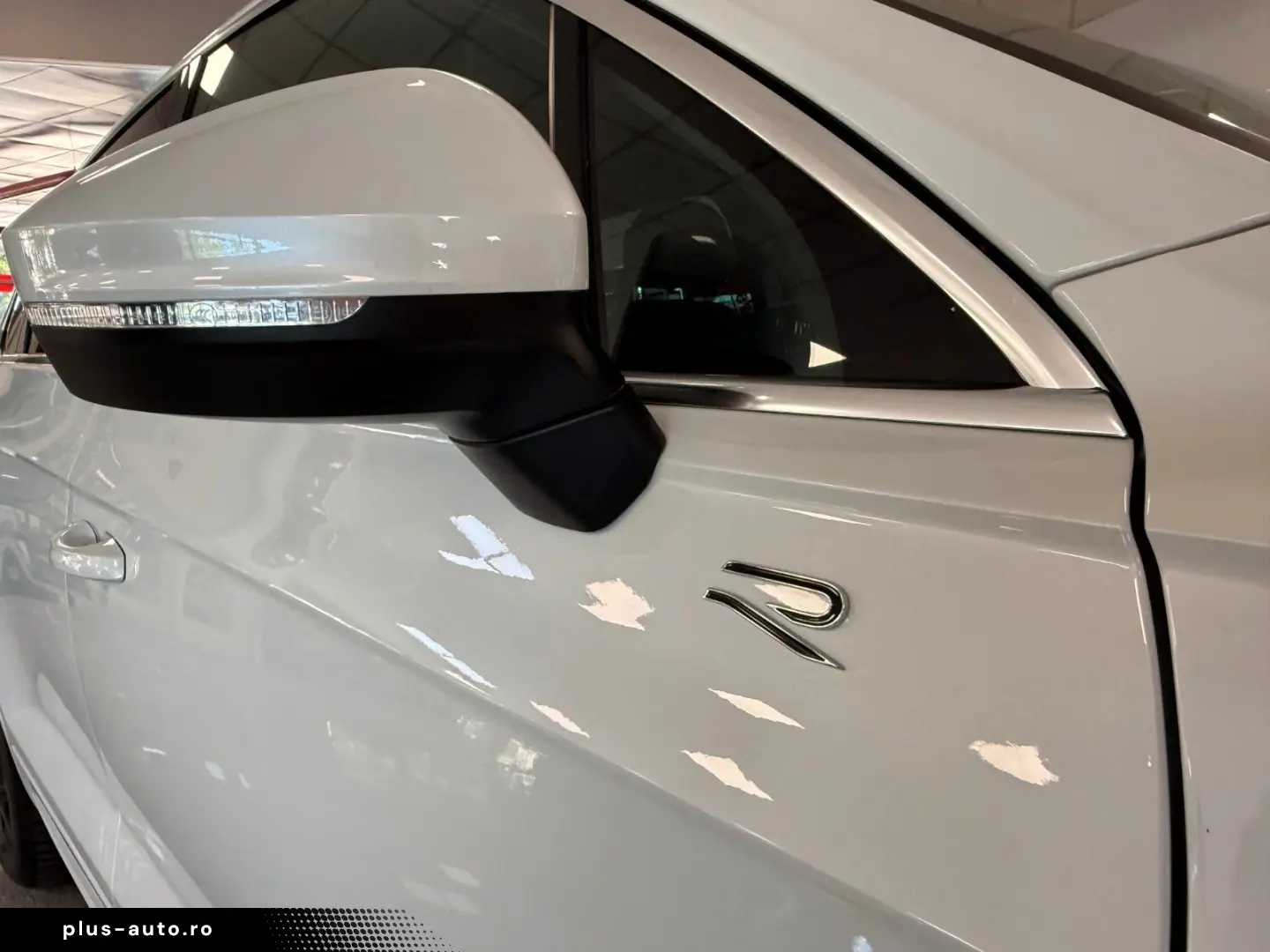 VW TOUAREG 3.0 V6 TDI R-LINE PANO MATRIX 19