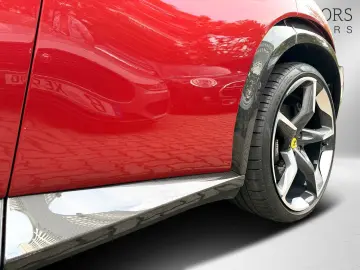 FERRARI Purosangue Full Carbon Massage heated&cooled