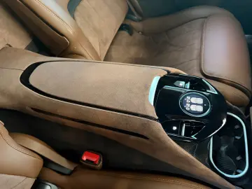 FERRARI Purosangue Full Carbon Massage heated&cooled