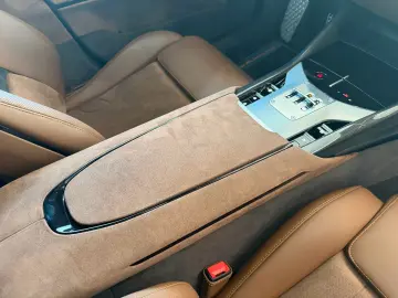FERRARI Purosangue Full Carbon Massage heated&cooled